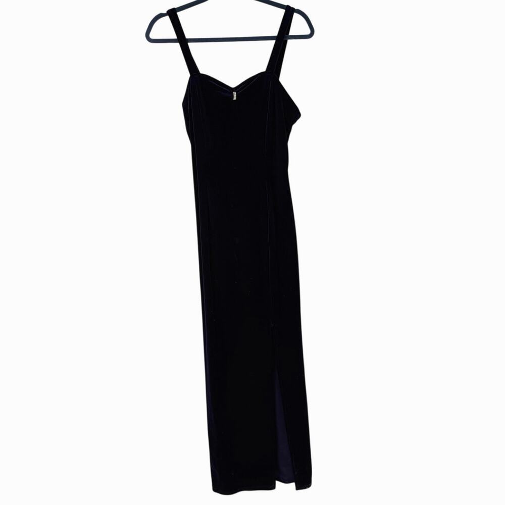 99’s Onyx Nite Dark Purple Velvet Sweetheart Neckline High Slit Formal Dress 8